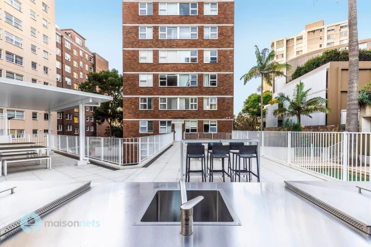 Studio Apt With Parking Balcony & Water Views Сідней Екстер'єр фото